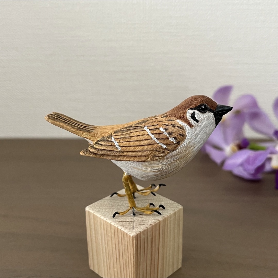 アンティーク・香港製・木彫りの野鳥・置物・一点モノ！