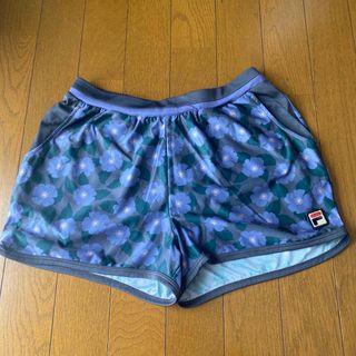 フィラ(FILA)のフィラ FILA テニス ショートパンツ Lサイズ 花柄 グレー 紫(ウェア)