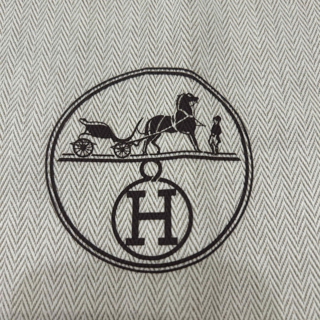 Hermes(エルメス)のHERMES エルメス　保存袋　巾着袋　ヘリンボーン レディースのバッグ(その他)の商品写真