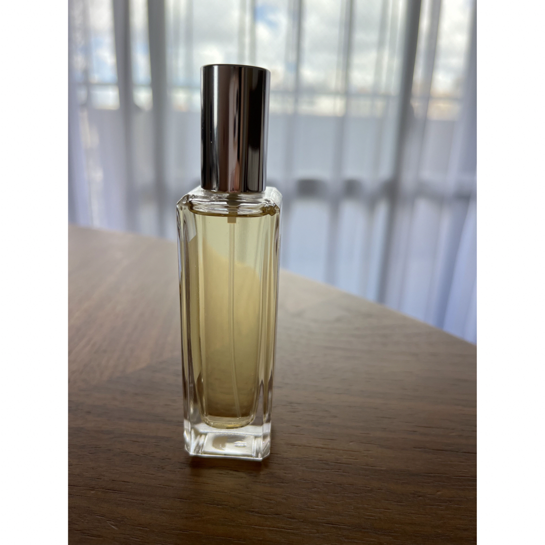 Jo Malone(ジョーマローン)のジョーマローン　30ml ハニーサックル&ダバナ　香水 コスメ/美容の香水(香水(女性用))の商品写真