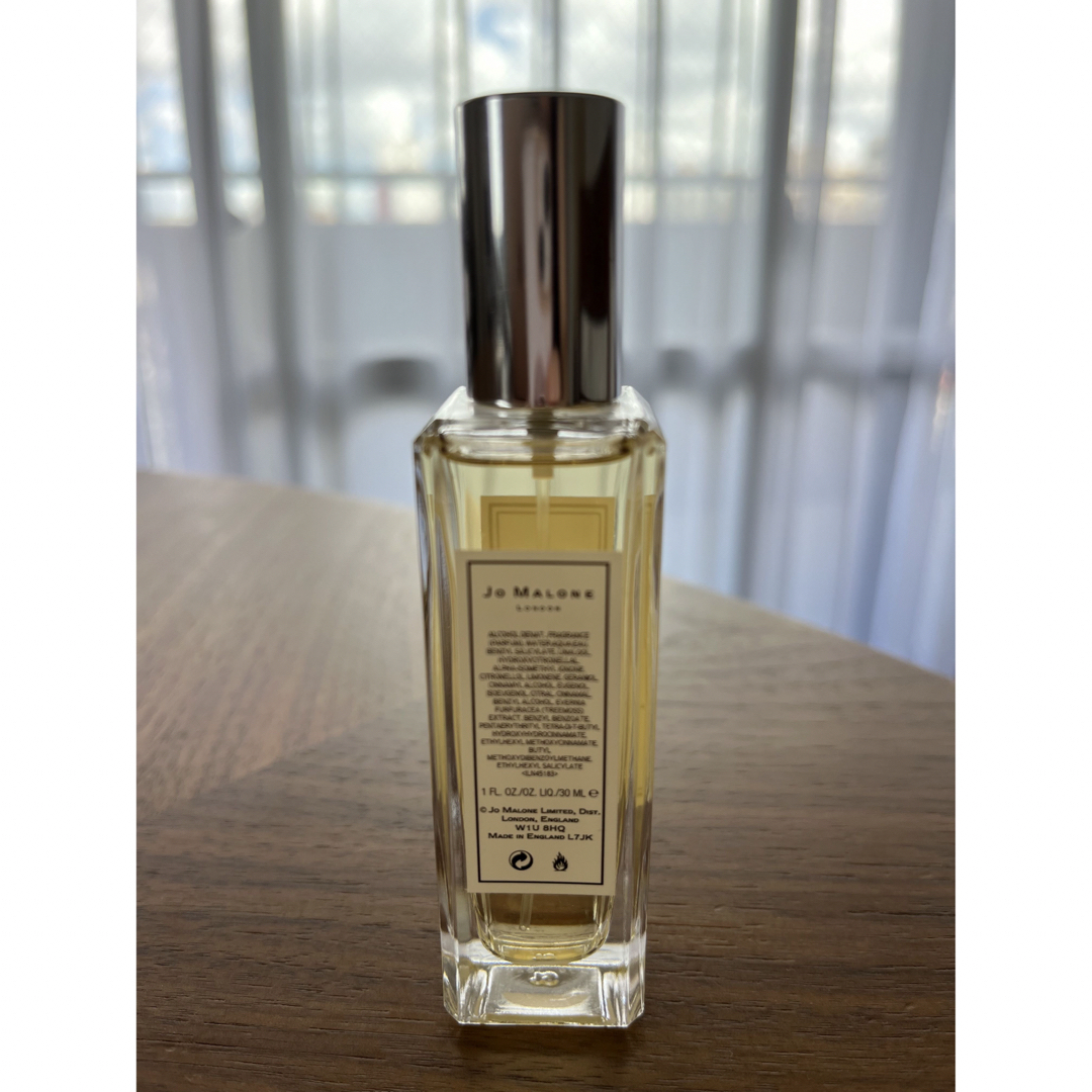 Jo Malone(ジョーマローン)のジョーマローン　30ml ハニーサックル&ダバナ　香水 コスメ/美容の香水(香水(女性用))の商品写真