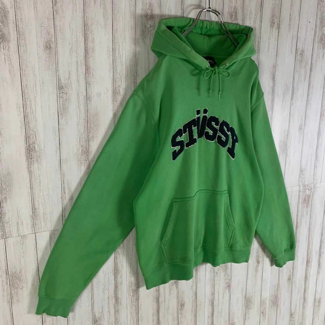 【人気グリーン】stussy センター刺繍ロゴスウェット緑　ストリートM