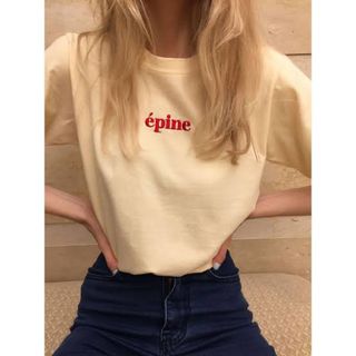 エピヌ(épine)のepine embroidery tee cream×red(Tシャツ(半袖/袖なし))