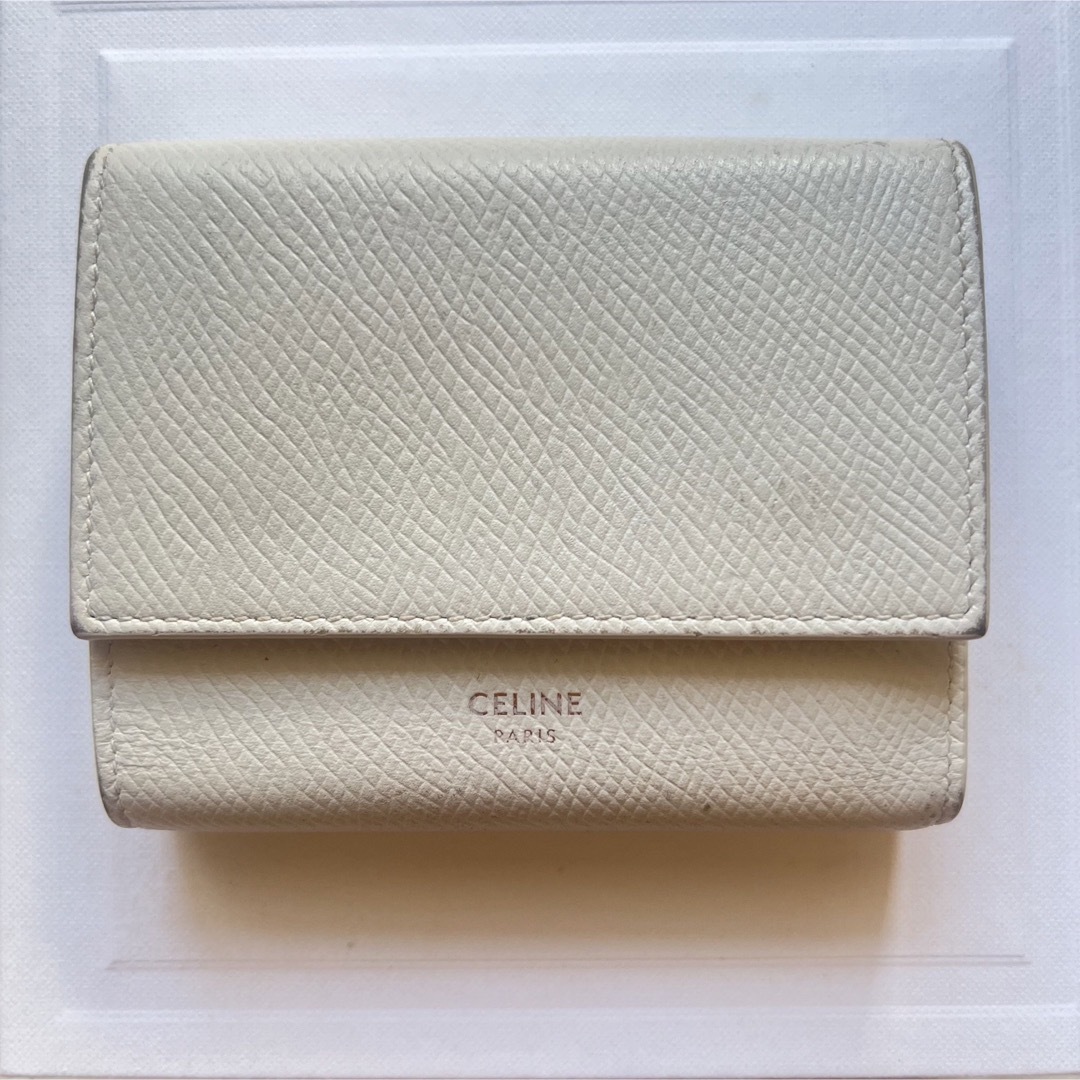 celine(セリーヌ)のセリーヌ  ミニ財布　白 ホワイト レディースのファッション小物(財布)の商品写真
