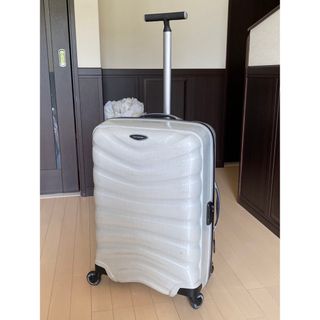 サムソナイト(ホワイト/白色系)の通販 20点 | Samsoniteを買うならラクマ