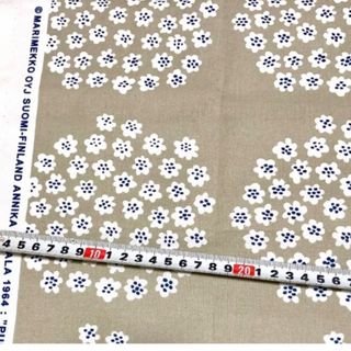 マリメッコ(marimekko)の正規品【プケッティ】マリメッコ　生地　約70×50cm(生地/糸)