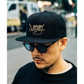 サブサエティ(Subciety)の【BLACK/GOLD】SNAP BACK CAP-theCREW-(キャップ)