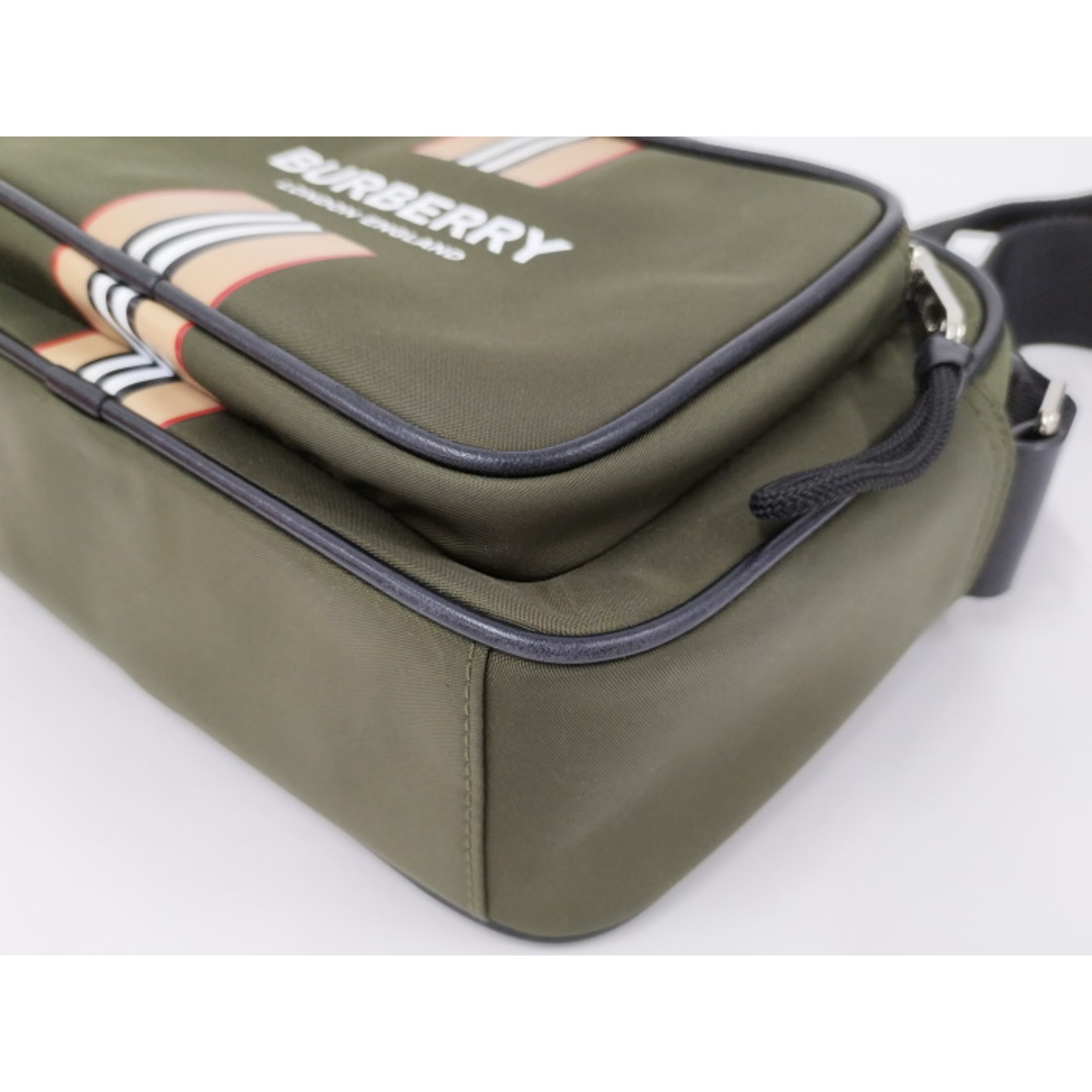 BURBERRY(バーバリー)のBURBERRY ショルダーバッグ クロスボディ ロゴ 斜めがけ ナイロン メンズのバッグ(ショルダーバッグ)の商品写真