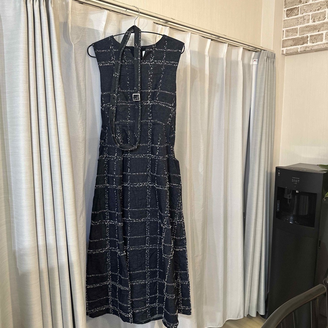 Ameri VINTAGE(アメリヴィンテージ)のアメリ　NEEDLE CHECK DRESS レディースのワンピース(ロングワンピース/マキシワンピース)の商品写真