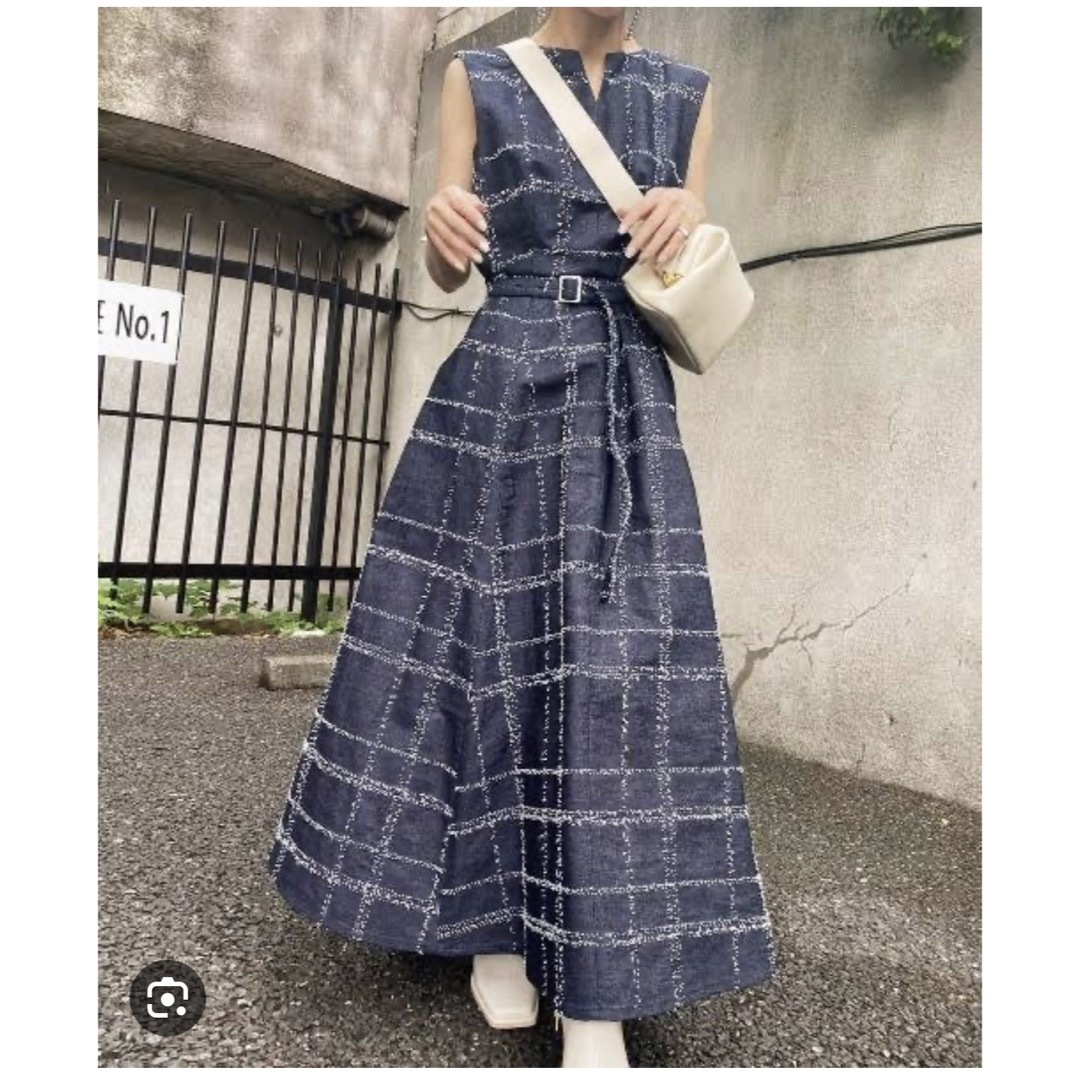 Ameri VINTAGE(アメリヴィンテージ)のアメリ　NEEDLE CHECK DRESS レディースのワンピース(ロングワンピース/マキシワンピース)の商品写真