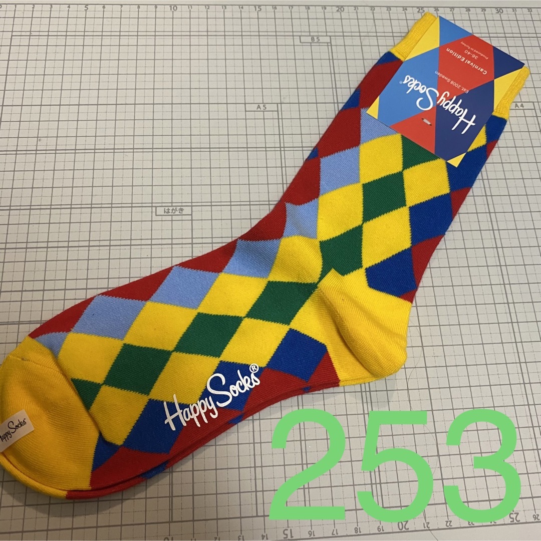 Happy Socks(ハッピーソックス)の新品未使用品 ハッピーソックス 靴下 アーガイル・チェック カラフル レディースのレッグウェア(ソックス)の商品写真