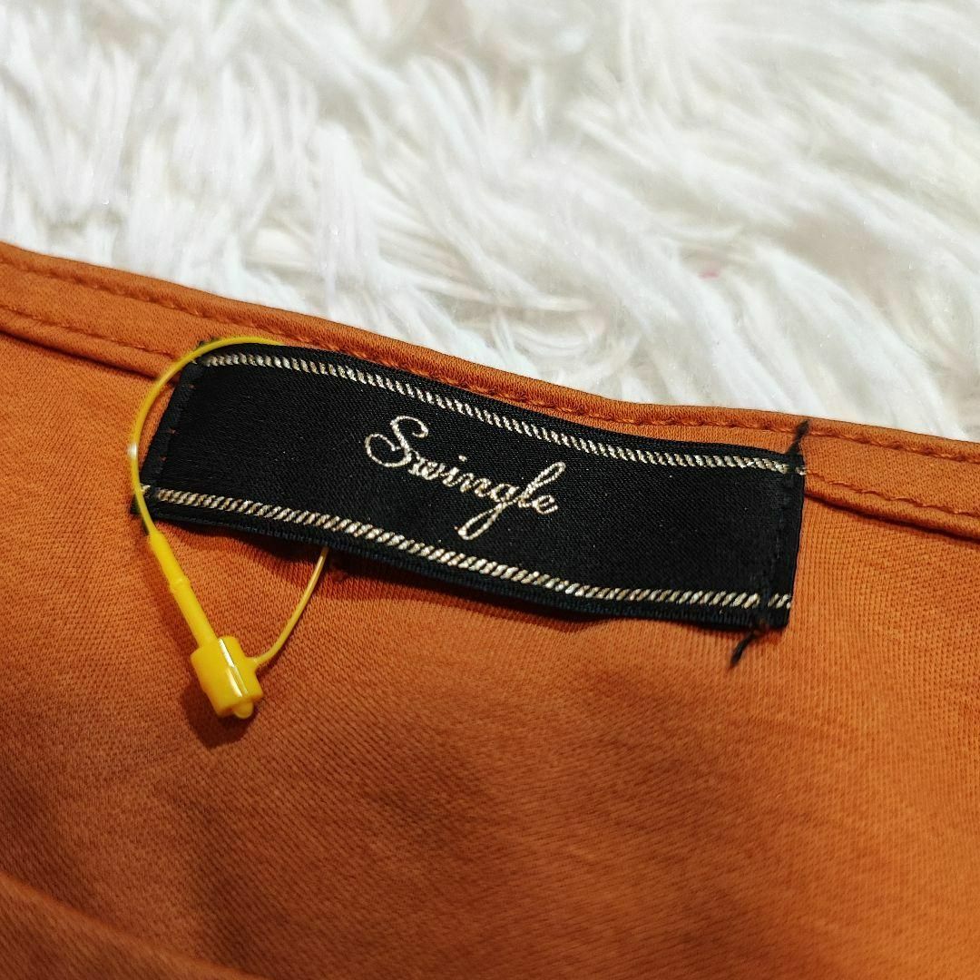 Swingle(スウィングル)のSwingle【M】トップス　ノースリーブ　シャツ　オレンジ レディースのトップス(Tシャツ(半袖/袖なし))の商品写真