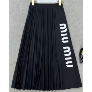 ミュウミュウ スカートの通販 1,000点以上 | miumiuのレディースを買う 