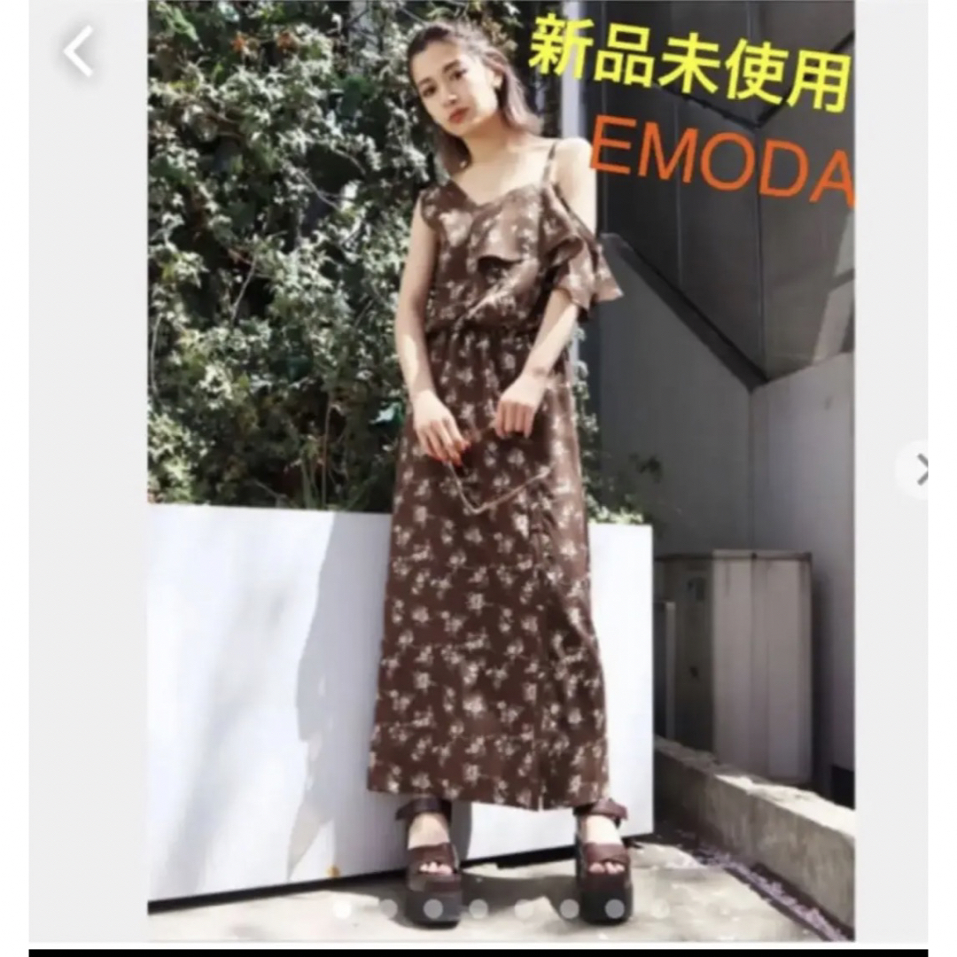 EMODA(エモダ)の【新品】EMODA エモダ　ワンショルダー　 花柄ワンピース　ロングワンピース レディースのワンピース(ロングワンピース/マキシワンピース)の商品写真