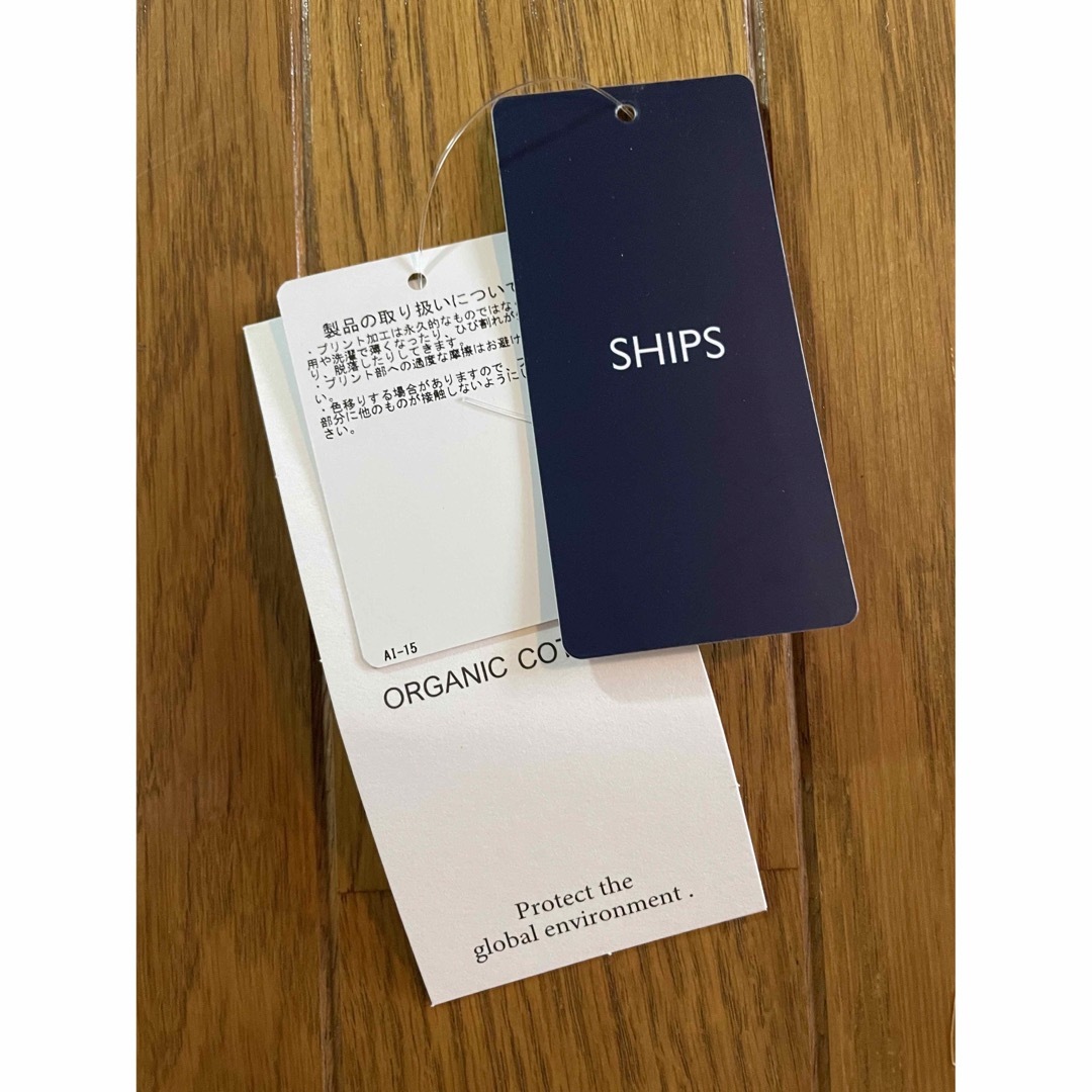 SHIPS(シップス)のSHIPS シップス　今季　Tシャツ レディースのトップス(Tシャツ(半袖/袖なし))の商品写真