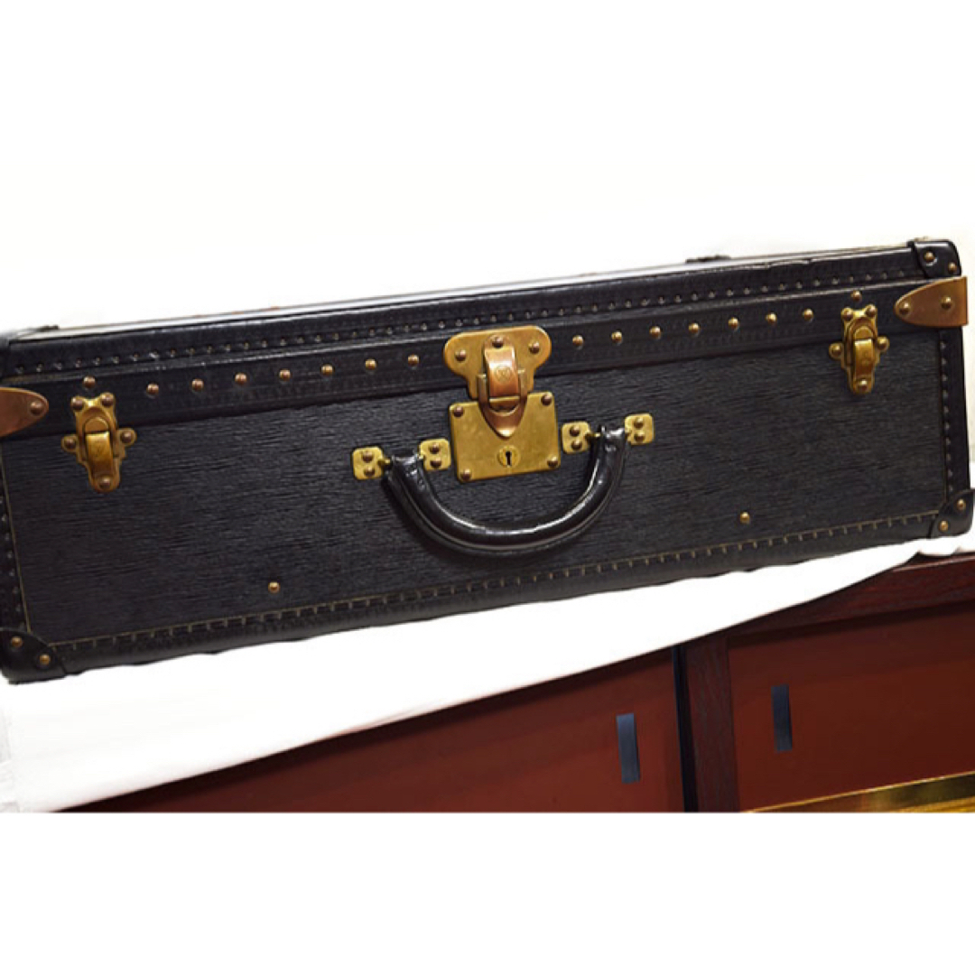 LOUIS VUITTON(ルイヴィトン)のルイヴィトン アルゼール70 黒 エピ G金具 トランク スペシャルオーダー レディースのバッグ(スーツケース/キャリーバッグ)の商品写真