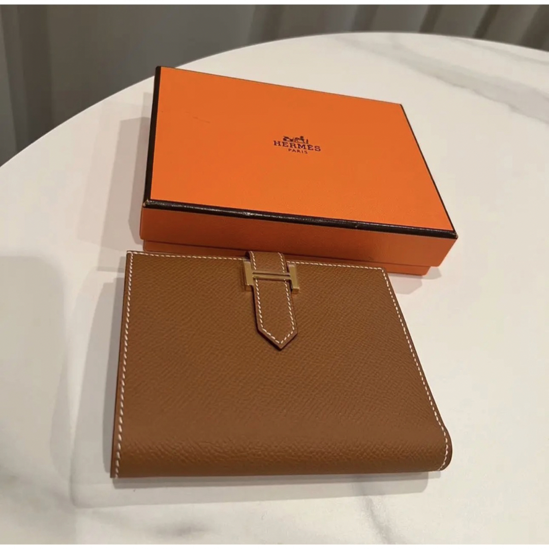 HERMES　エルメス　べアンコンパクト　二つ折り財布　ゴールド