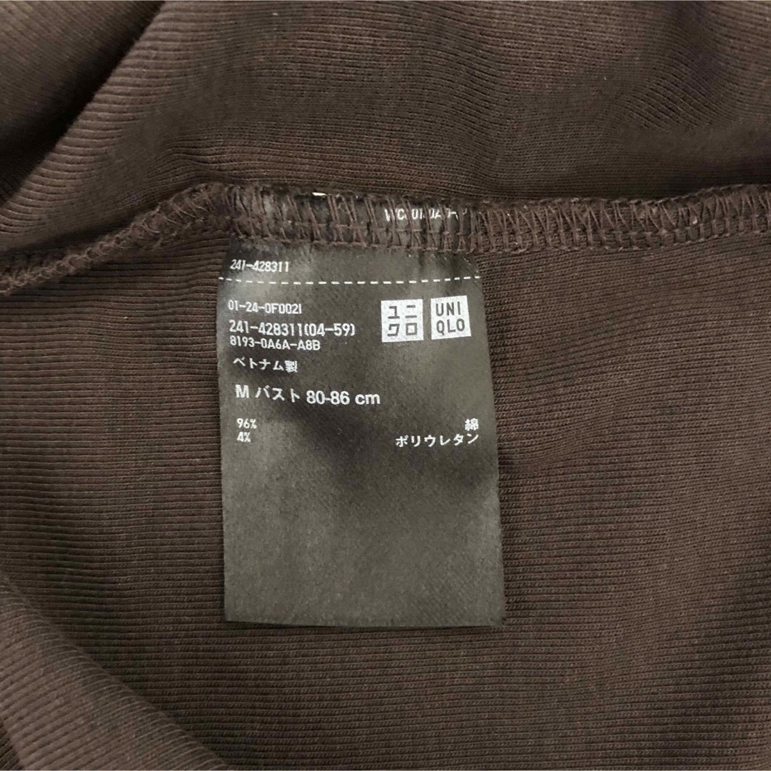 UNIQLO(ユニクロ)のUNIQLO ストレッチコットンタートルネックTシャツ【ブラウン】【グレー】 レディースのトップス(Tシャツ(長袖/七分))の商品写真