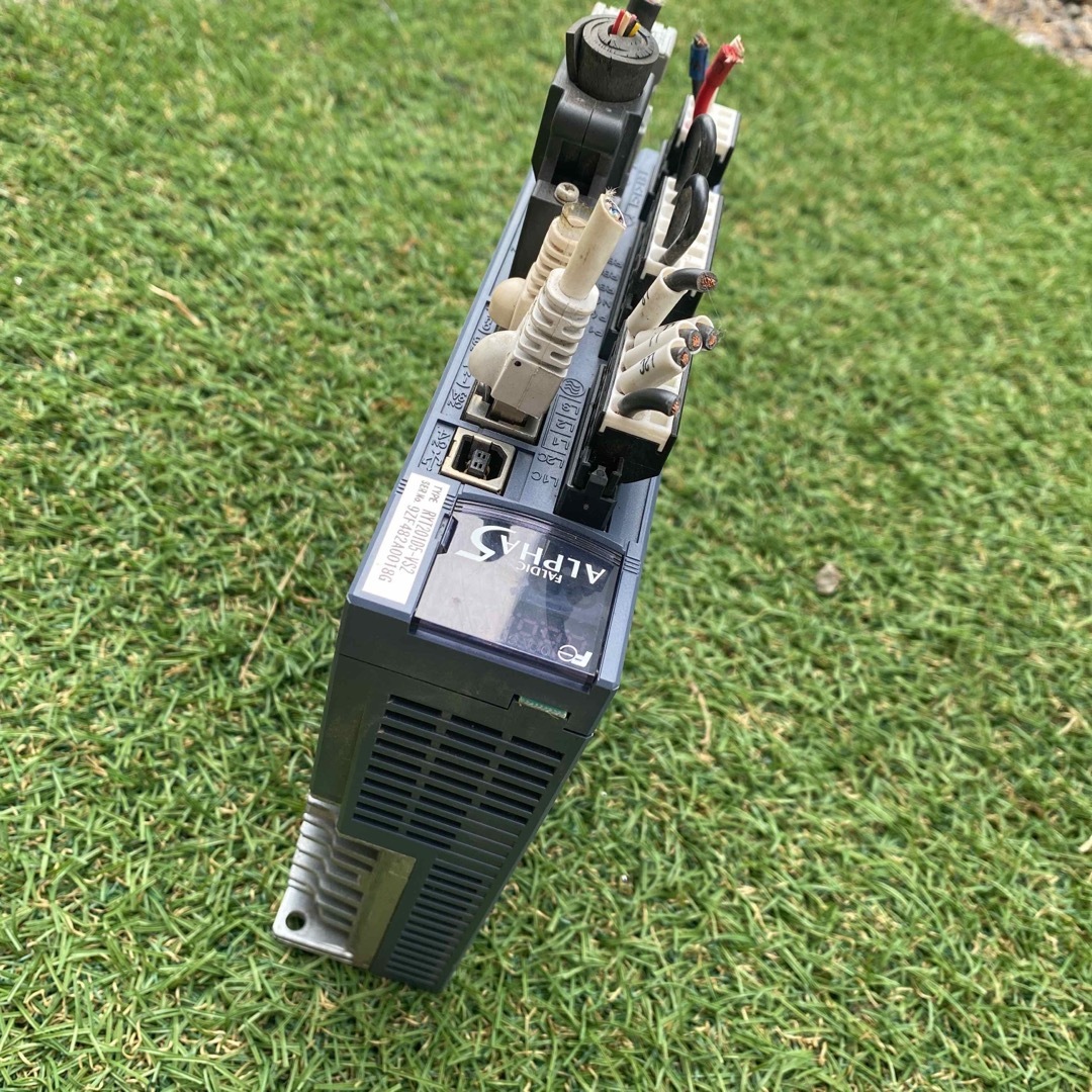 富士電機 RYT201D5-VS2 サーボアンプ ALPHA5シリーズ 保証付き 富士電機 RYT201D5-VS2 サーボアンプ ALPHA5シリーズ 保証付き