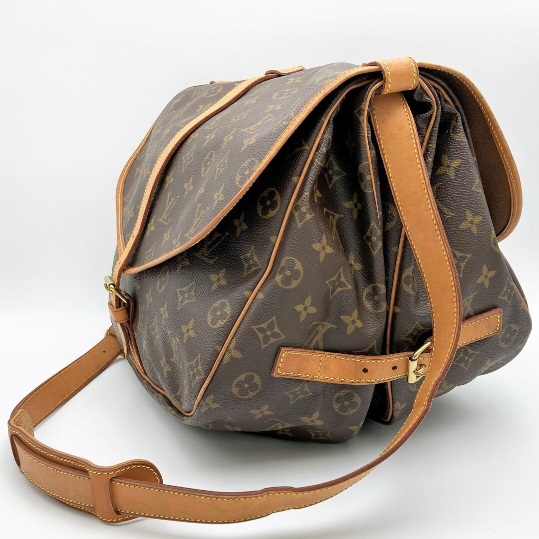 LOUIS VUITTON - LOUIS VUITTON ルイ・ヴィトン ソミュール35 ...