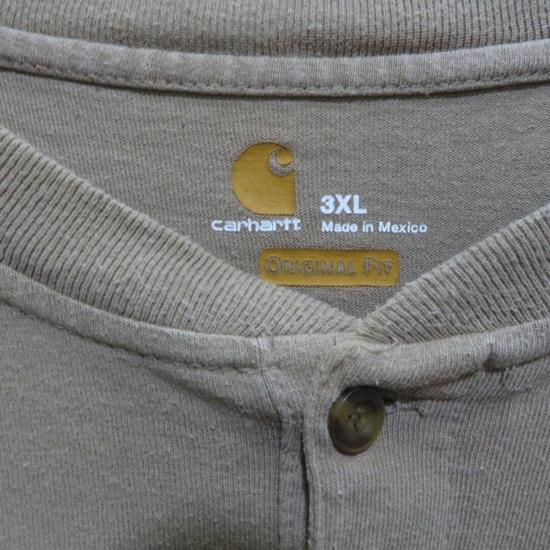 carhartt(カーハート)のCARHARTT S/S HENRY NECK TEE BEIGE メンズのトップス(Tシャツ/カットソー(半袖/袖なし))の商品写真