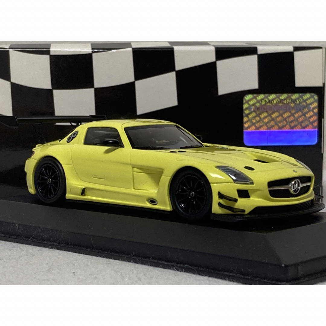 1/43 メルセデス・ベンツ　SLS AMG GT3 ミニカー