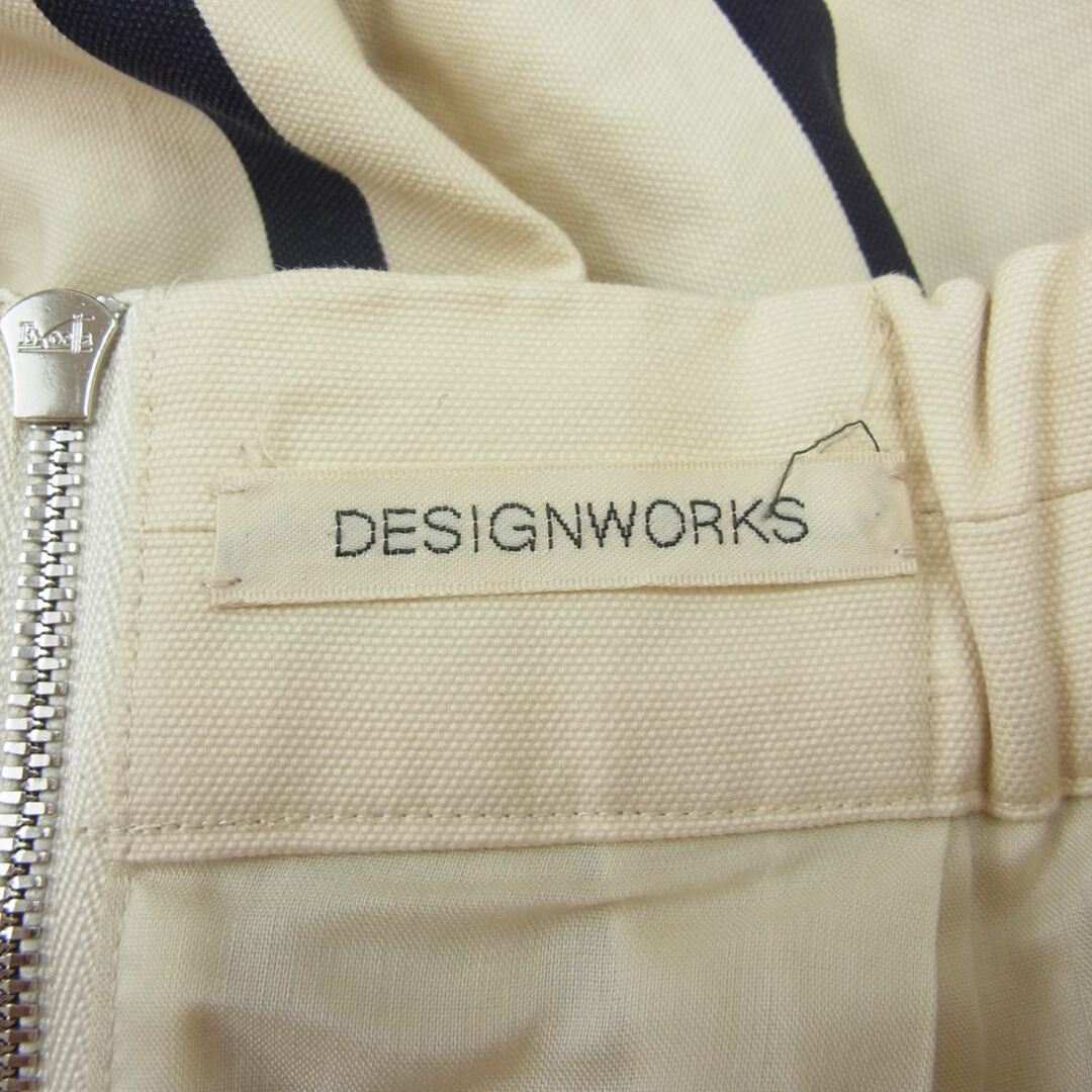 DESIGNWORKS(デザインワークス)のDESIGNWORKS デザインワークス ストライプ スカート オフホワイト系 36【中古】 レディースのスカート(その他)の商品写真