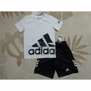 アディダス(adidas)の新品★アディダス★130★快適!!★半袖Ｔシャツ 白・ハーフパンツ 黒★上下(その他)