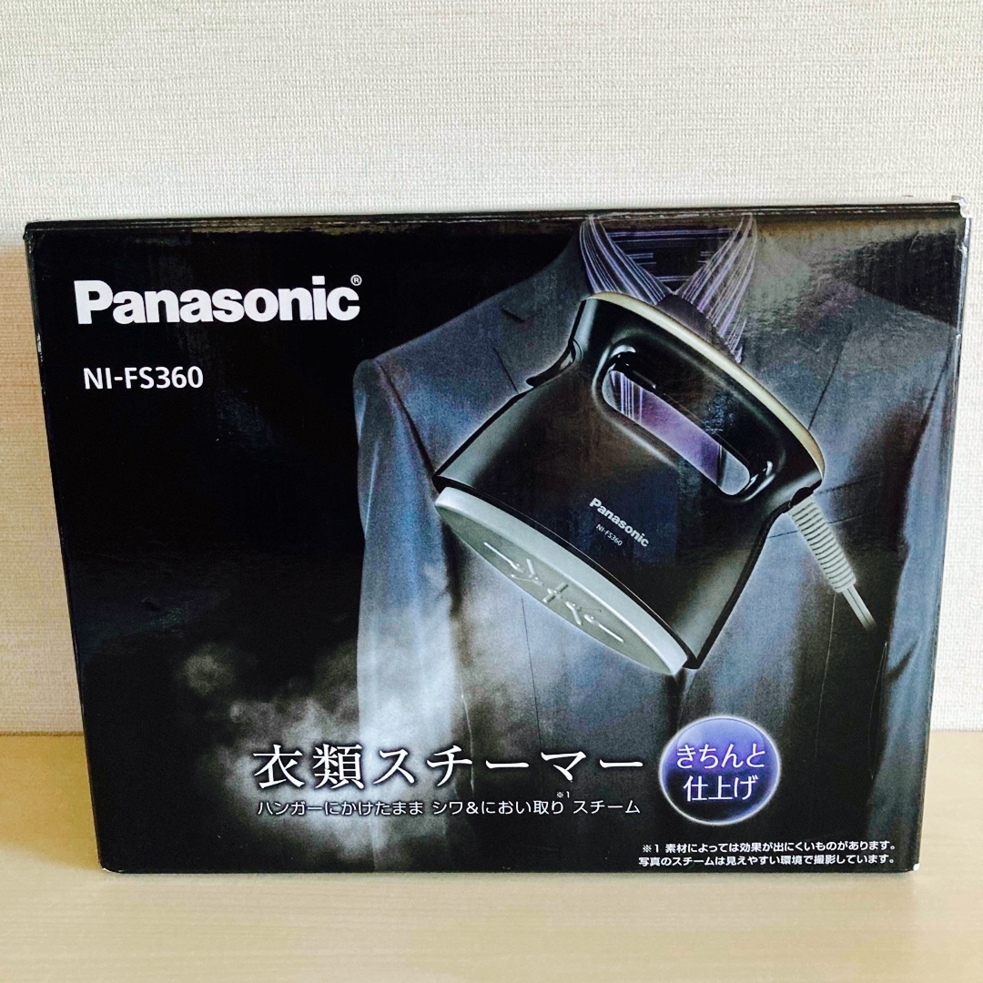 Panasonic(パナソニック)のPanasonic 衣類スチーマー ブラック NI-FS360 スマホ/家電/カメラの生活家電(アイロン)の商品写真