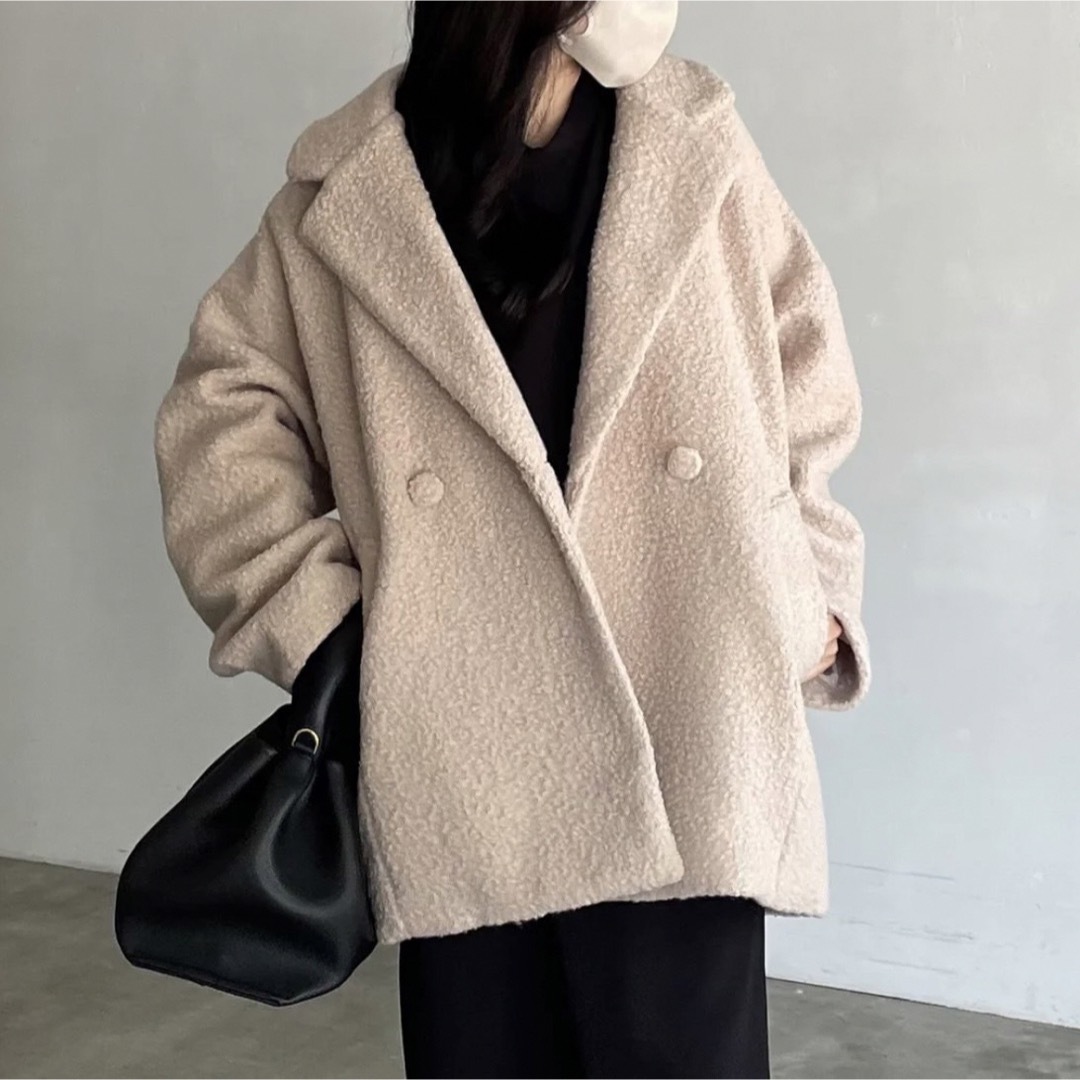 オンライン完売 新品 タグ付き nairo ブークレボリュームショート