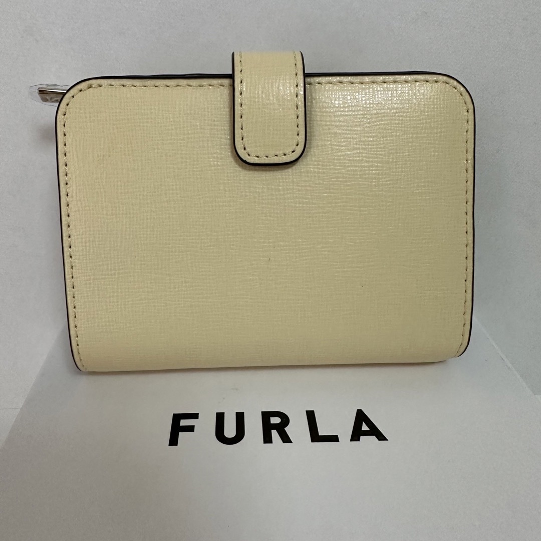 Furla(フルラ)の【新品 箱付き】FURLA BABYLON S 折り財布 UNI CREM レディースのファッション小物(財布)の商品写真