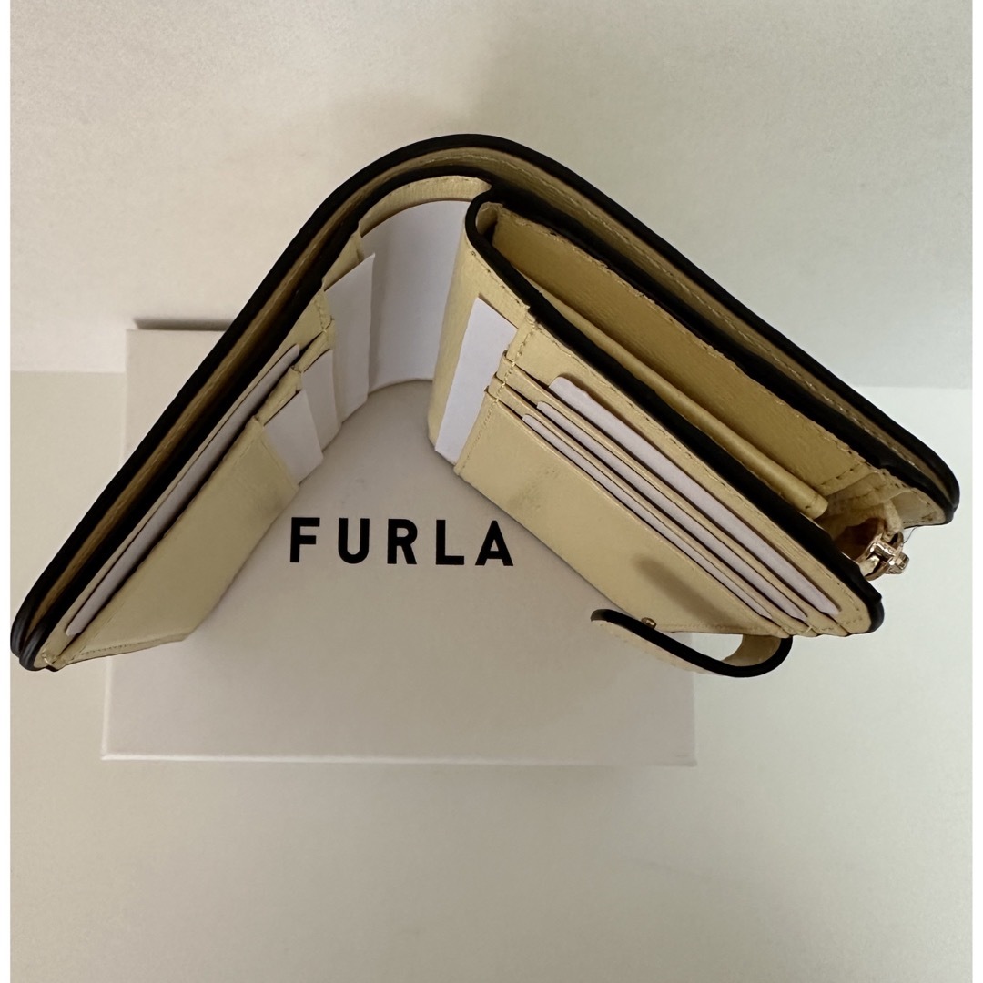 Furla(フルラ)の【新品 箱付き】FURLA BABYLON S 折り財布 UNI CREM レディースのファッション小物(財布)の商品写真