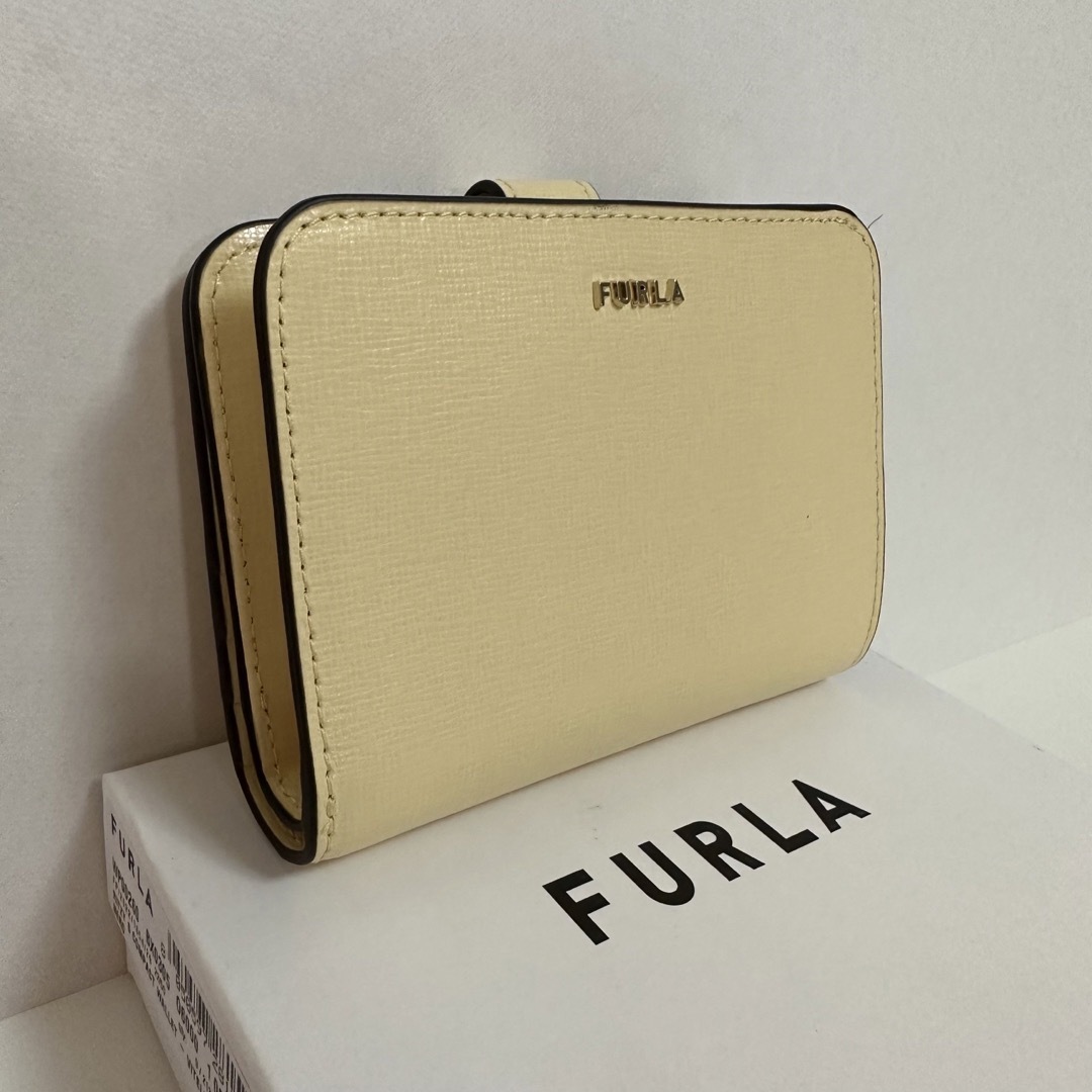 Furla(フルラ)の【新品 箱付き】FURLA BABYLON S 折り財布 UNI CREM レディースのファッション小物(財布)の商品写真