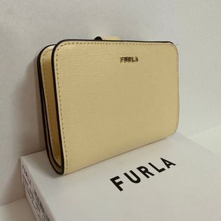 フルラ(Furla)の【新品 箱付き】FURLA BABYLON S 折り財布 UNI CREM(財布)