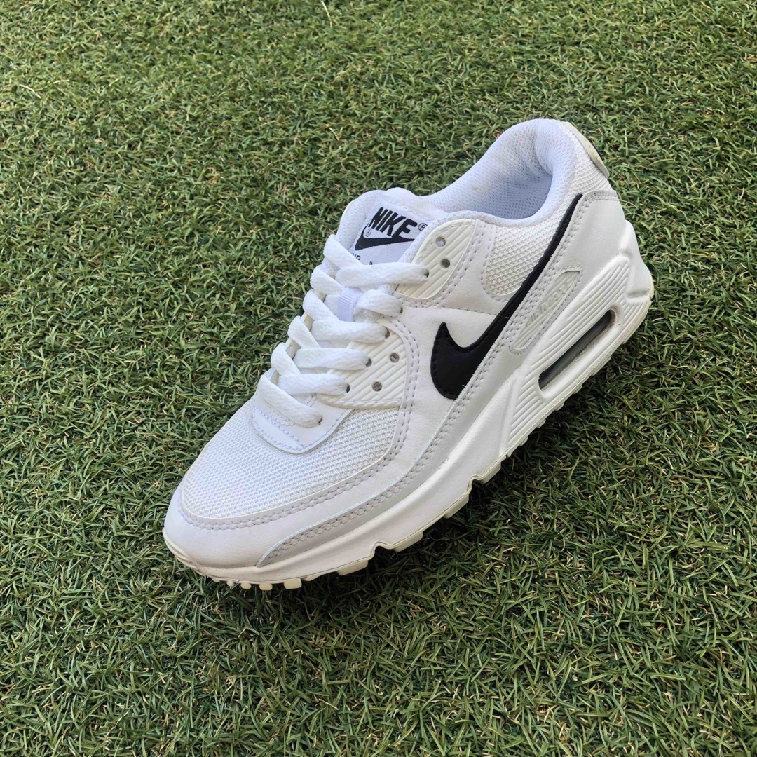 NIKE(ナイキ)の美品22.5 NIKE AIRMAX 90 ナイキ エアマックス90 HW218 レディースの靴/シューズ(スニーカー)の商品写真