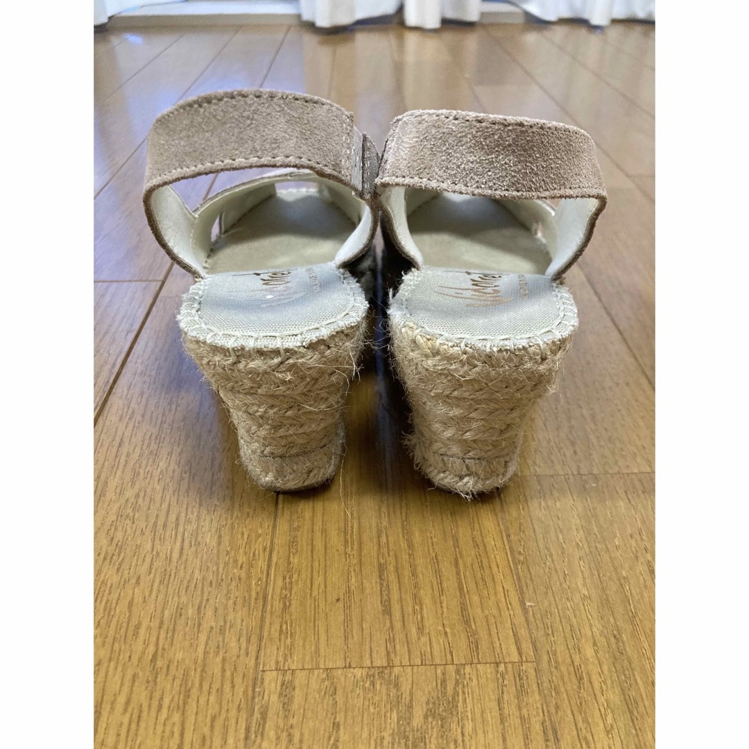 VIDORRETA - ヴィドレッタ ウェッジソールサンダルの通販 by ちゃまる VIDORRETA - ヴィドレッタ ウェッジソールサンダルの通販 by ちゃまる