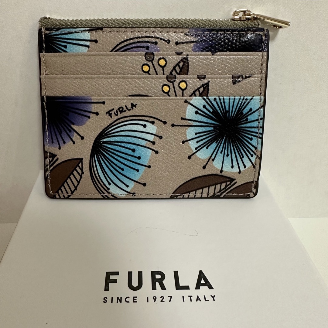 Furla(フルラ)の【新品 未使用】FURLA  カードケース ミニ財布 おしゃれな柄 レディースのファッション小物(財布)の商品写真