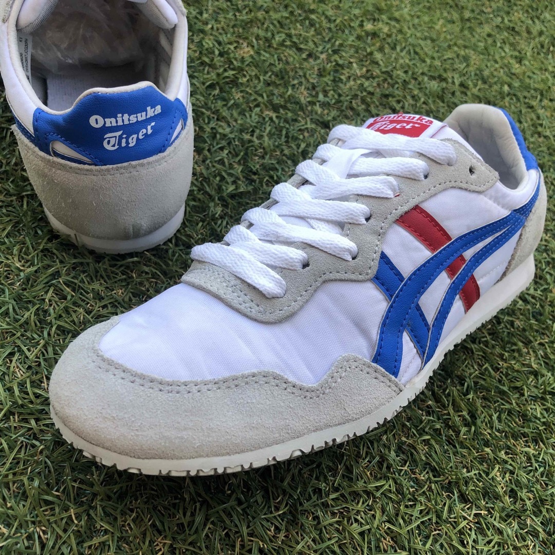 美品23.5Onitsuka Tigerオニツカタイガー セラーノ HW220