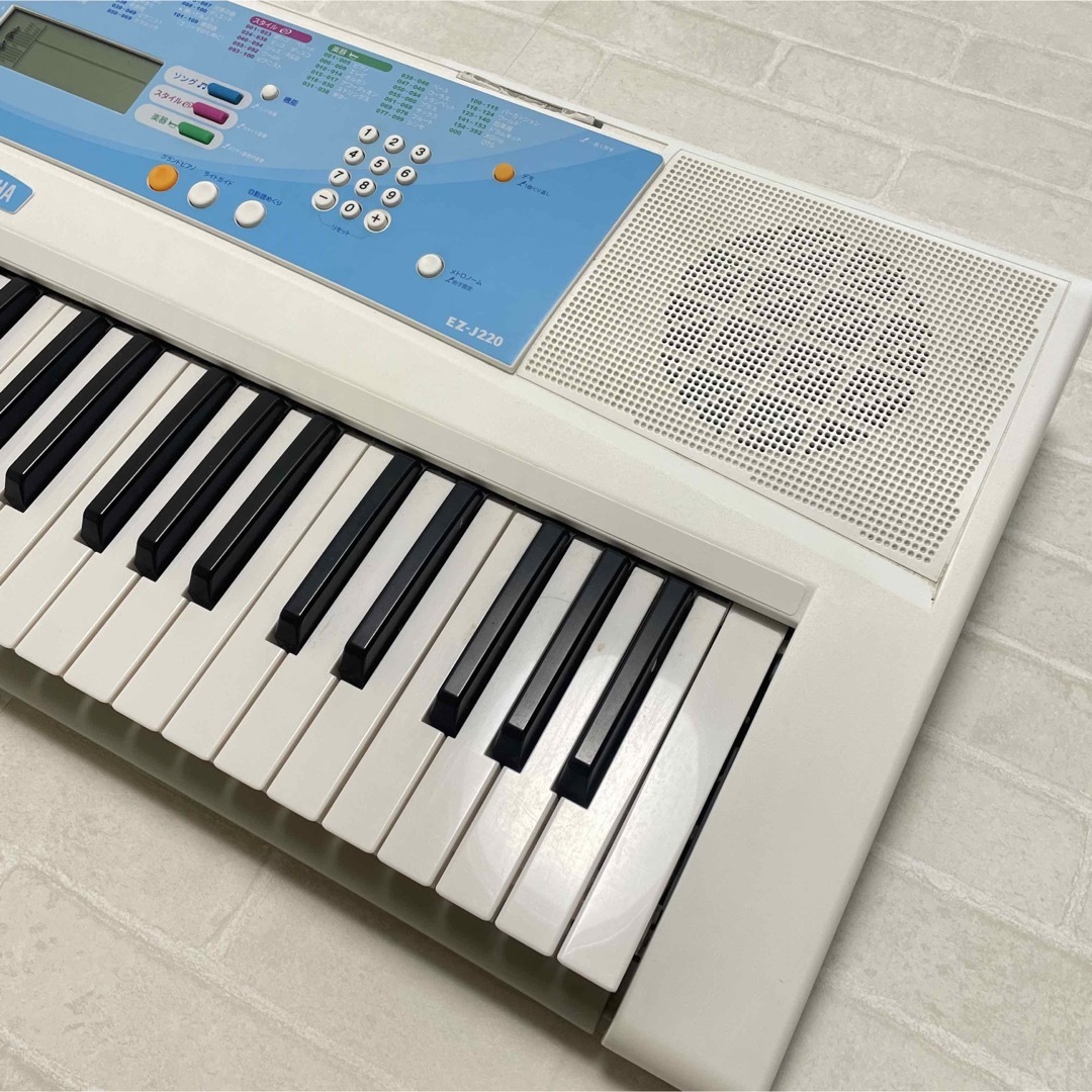 美品 Yamaha EZ-J220 いい キーボード 61鍵 付属品あり 12/22迄 美品 Yamaha EZ-J220 いい キーボード 61鍵 付属品あり 12/22迄