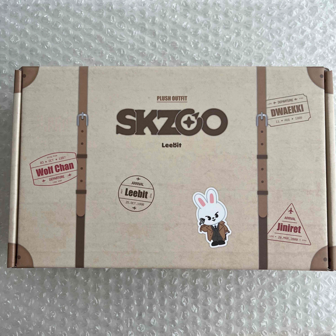 Stray Kids(ストレイキッズ)のskzoo leebit outfit エンタメ/ホビーのタレントグッズ(アイドルグッズ)の商品写真