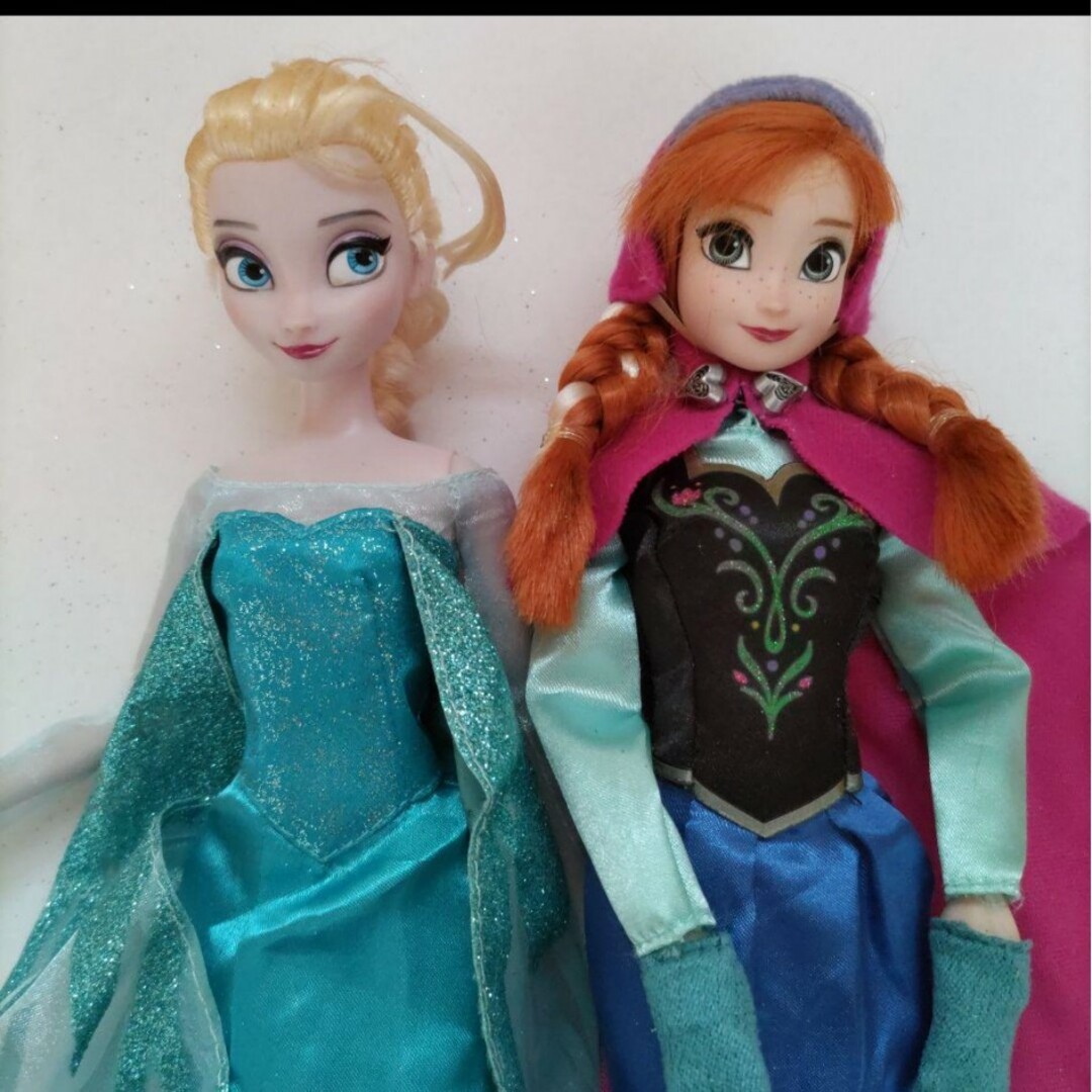 アナと雪の女王　人形　ドール