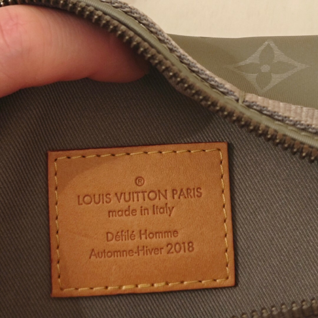 超希少　LOUIS VUITTON メッセンジャーPM チナニウム キャンバス