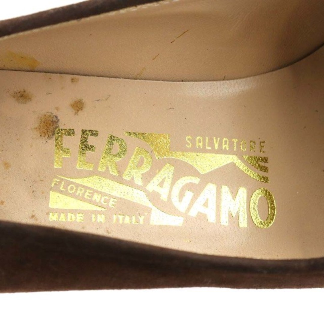 Salvatore Ferragamo(サルヴァトーレフェラガモ)のサルヴァトーレフェラガモ ガンチーニ ローファー 5.5 23.0cm 茶 レディースの靴/シューズ(ローファー/革靴)の商品写真