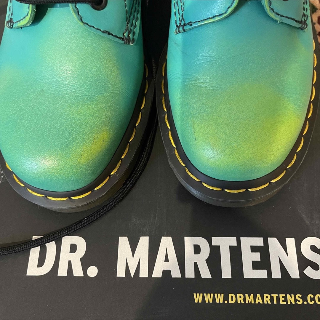 エメラルドグリーンサイズ美品！ドクターマーチン Dr.Martens グリーン ブーツ