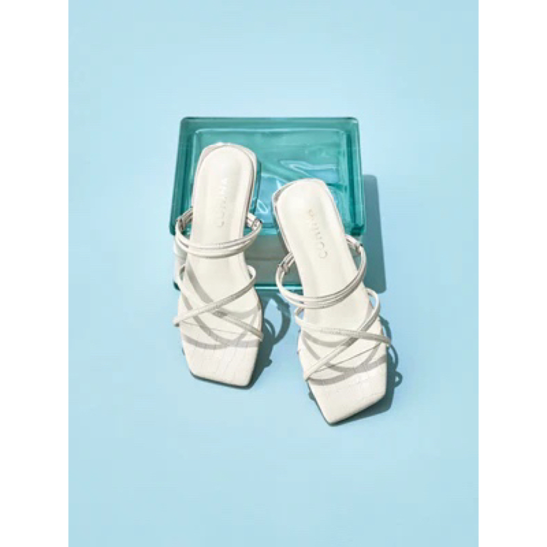 COHINA(コヒナ)のけいこ様専用 COHINA サンダル レディースの靴/シューズ(サンダル)の商品写真