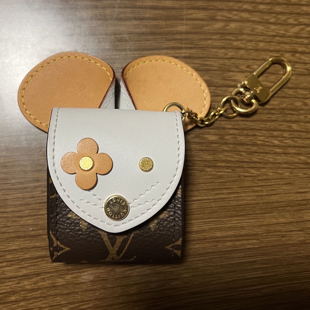 ルイヴィトン　VUITTON AirPods ケース