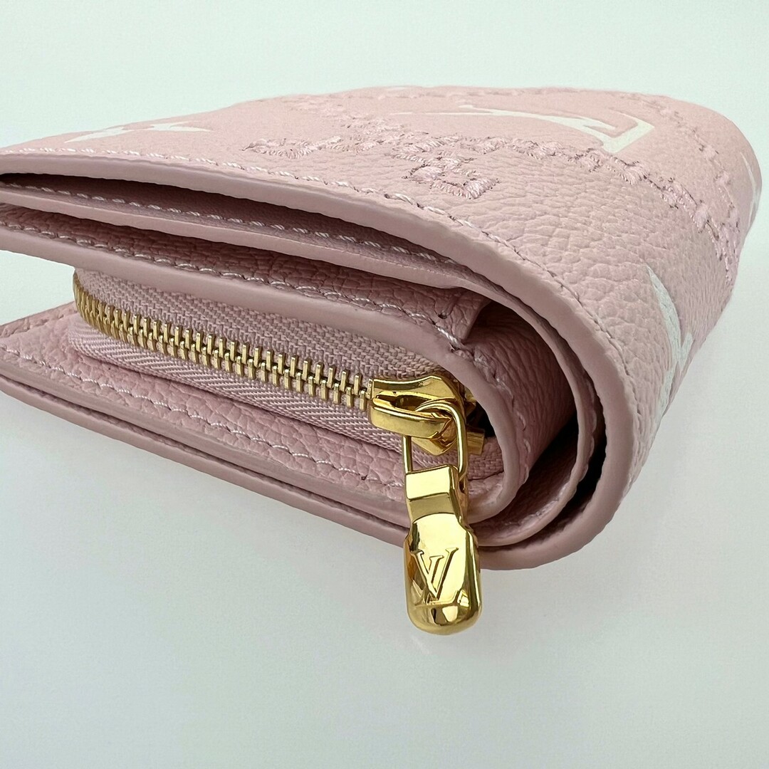 未使用 ルイヴィトン 二つ折り財布 ポルトフォイユ・クレア ピンク M81212