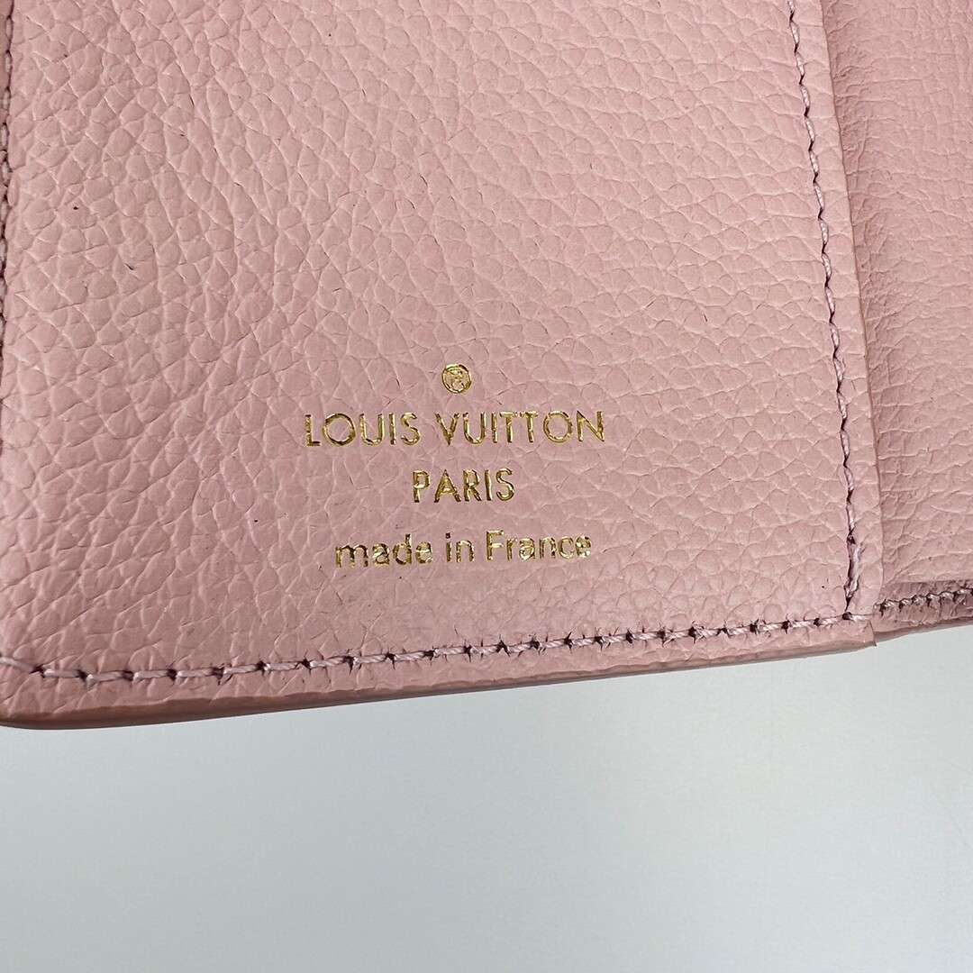 未使用 ルイヴィトン 二つ折り財布 ポルトフォイユ・クレア ピンク M81212