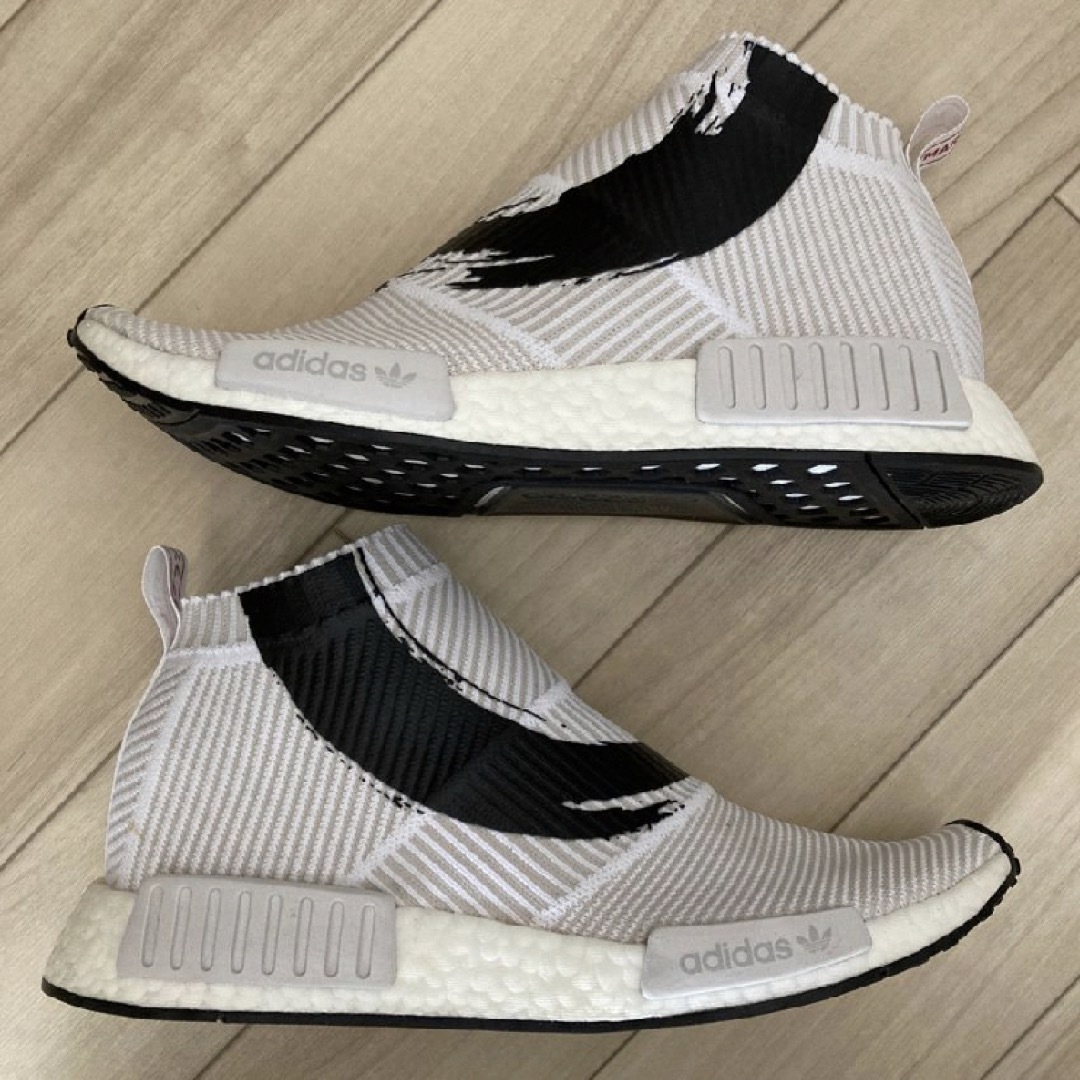 adidas(アディダス)のADIDAS NMD_CS1 PK "KOI FISH" メンズの靴/シューズ(スニーカー)の商品写真