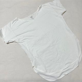 ユニクロ(UNIQLO)のユニクロ エアリズムシームレスボートネックロングT（半袖）(Tシャツ(半袖/袖なし))